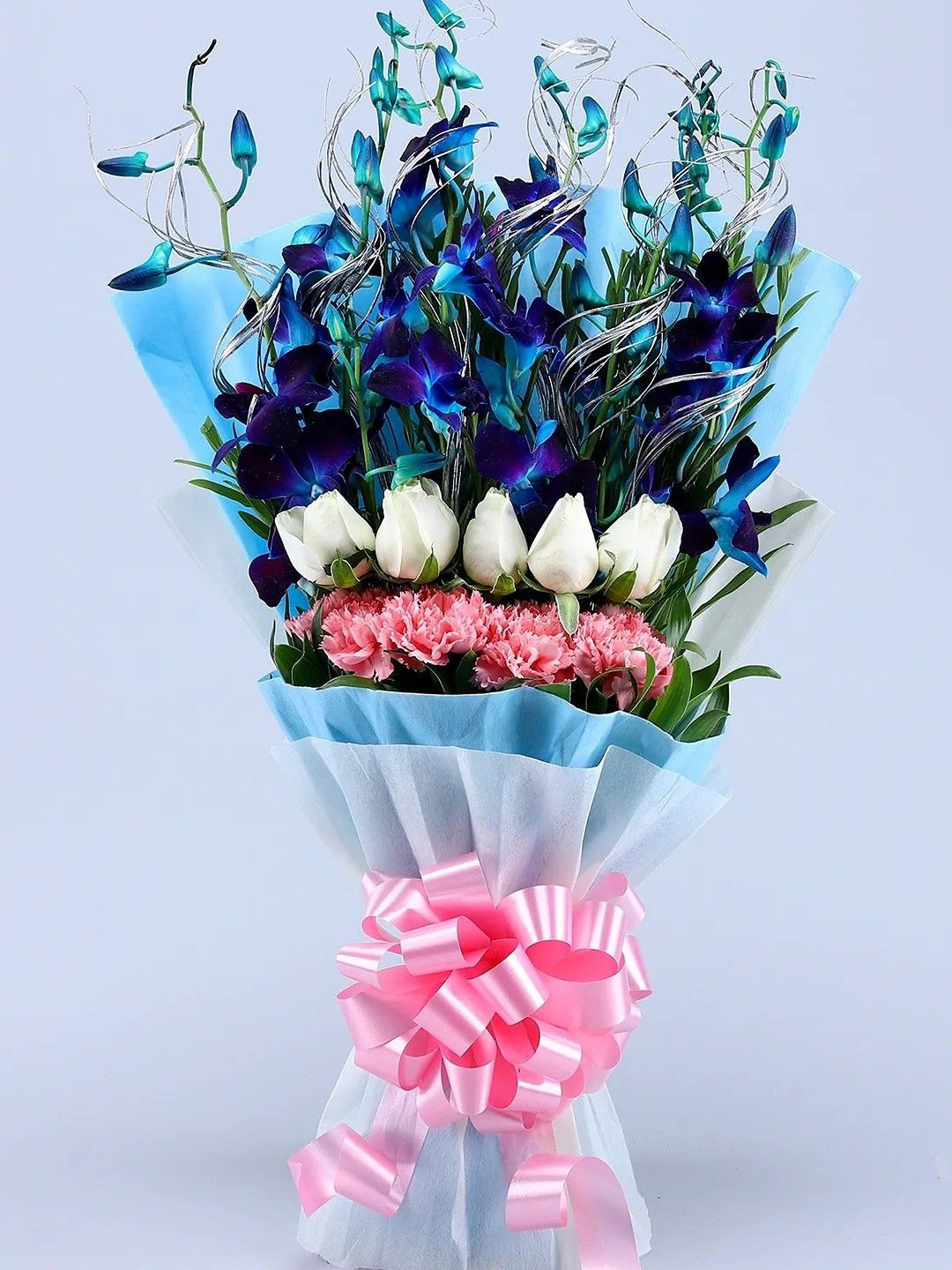 fnp Pink & White 21Pieces Mixed Flower Bouquet