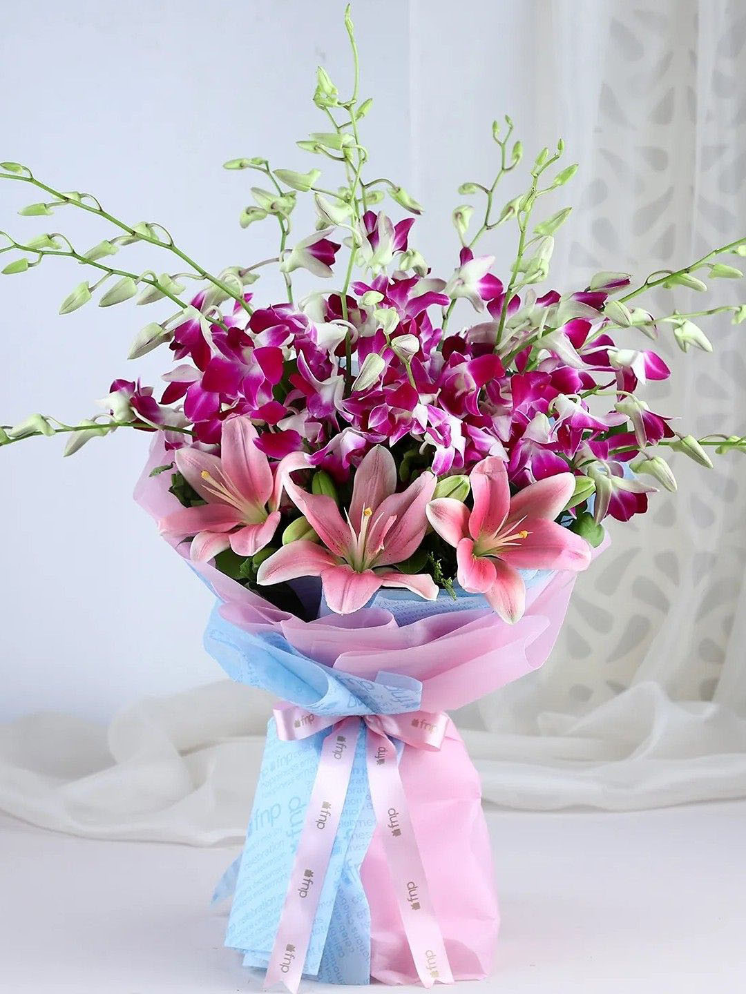 fnp Pink & Purple 12 Pieces Carnations Fresh Flowers Bouquet