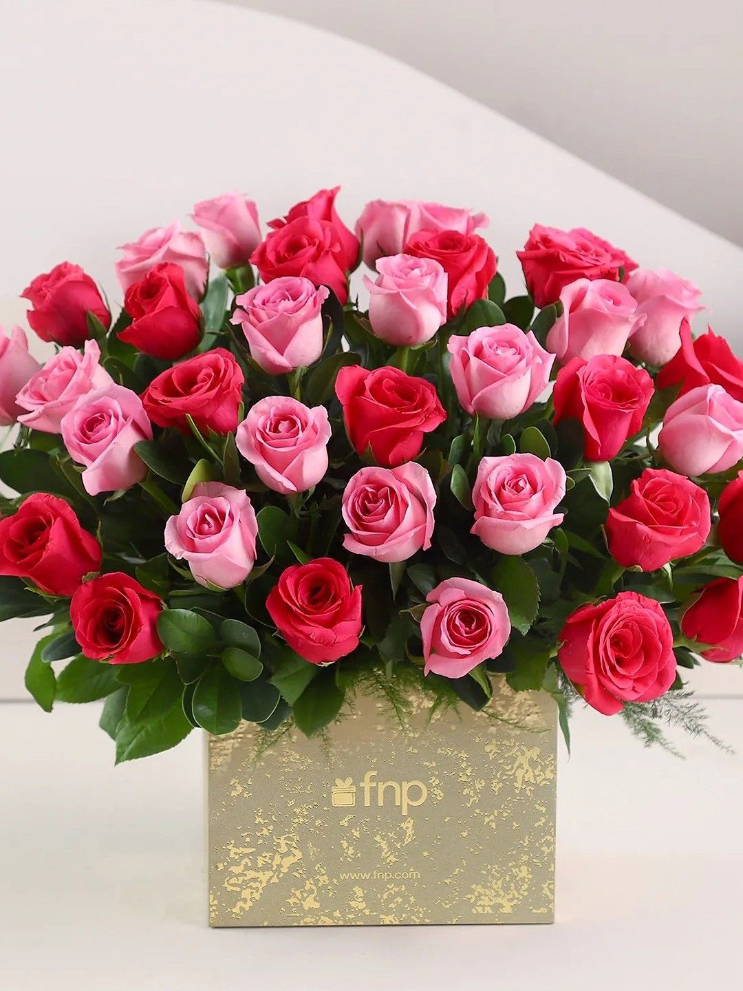 fnp Pink & Red 40 Pieces Rose Fresh Flowers