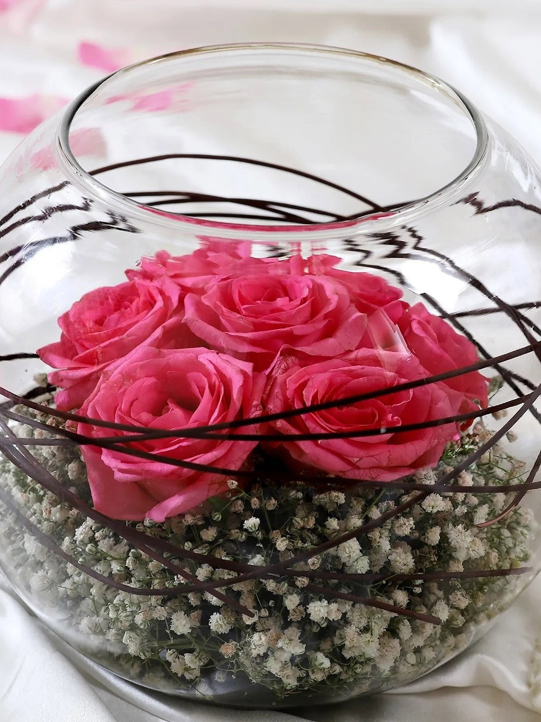 fnp Pink 7 Pieces Lovely Pink Roses In Glass Vase