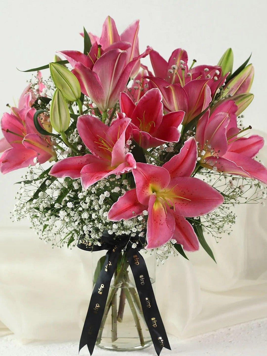 fnp 10 pieces Pink Lillies Fresh Flowers Vase