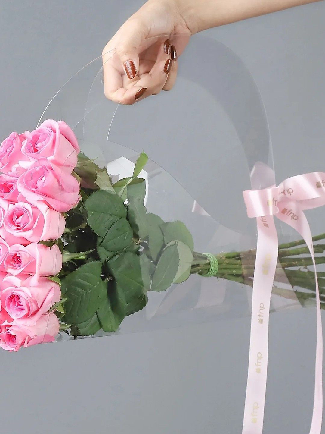 fnp Pink & Green 12 Pieces Roses Fresh Flowers Bag