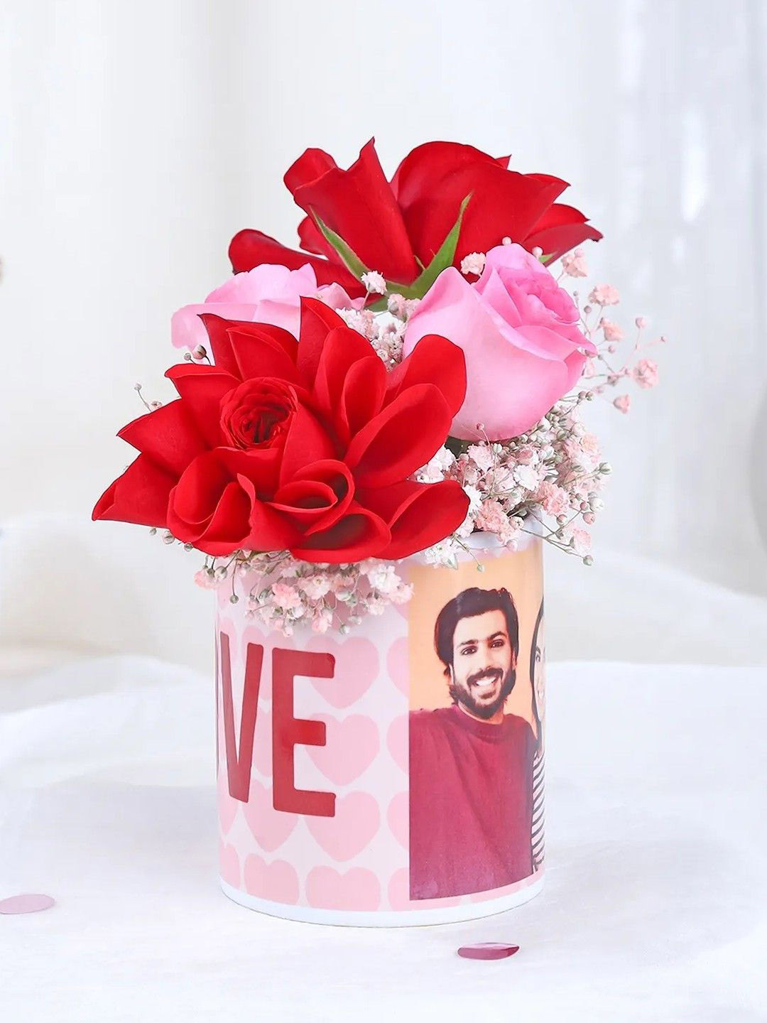 fnp Red & Pink 4-Pcs Roses Fresh Flowers Mug