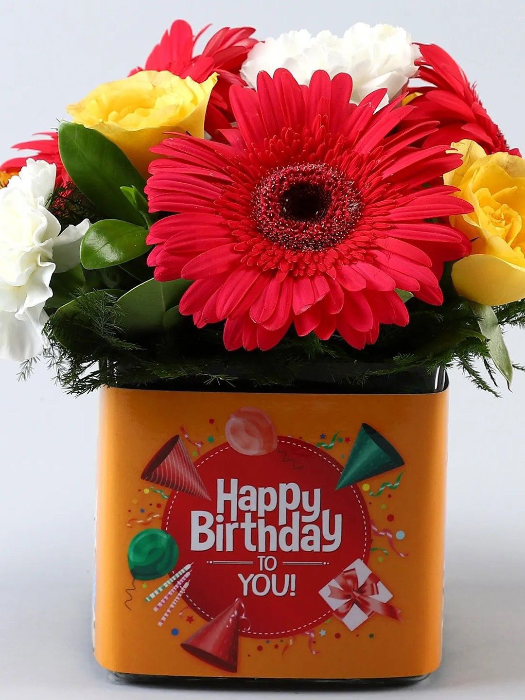 fnp Red & White 7 Pieces Mixed Fresh Flowers Vase
