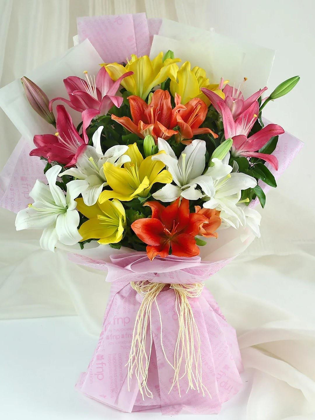 fnp Orange & White 8-Pcs Lilies Fresh Flowers Bouquet