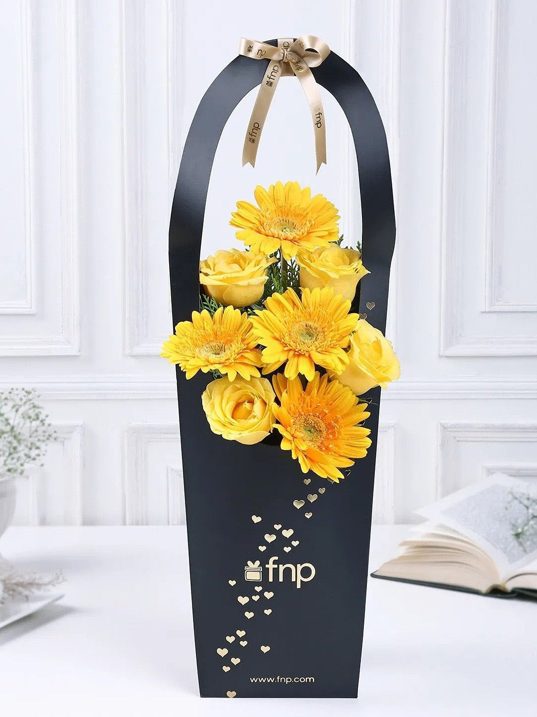 fnp Yellow 8 Pieces Rose & Gerbes Fresh Flowers