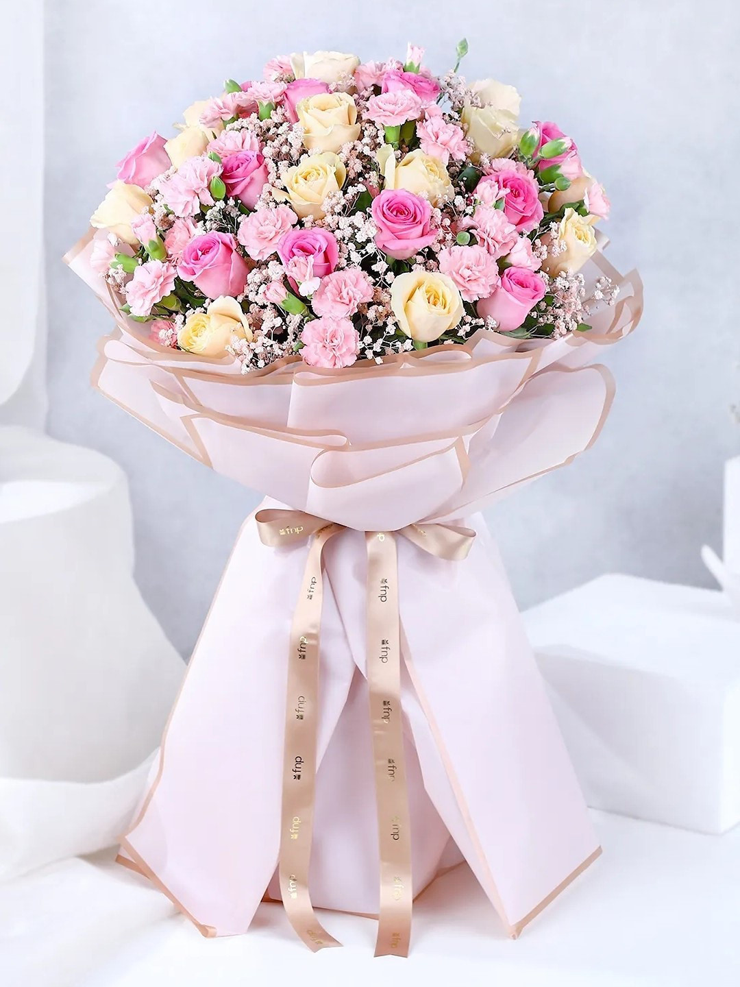 fnp Yellow & Pink 26 Pieces Roses Fresh Flowers Bouquet