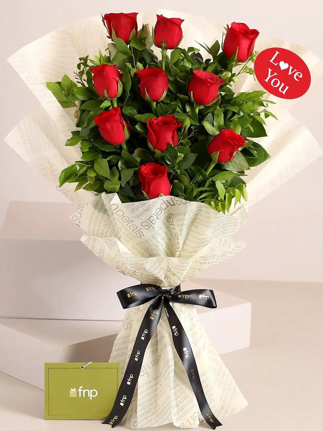 fnp Red & Green 10Pieces Roses Fresh Flowers Bouquet