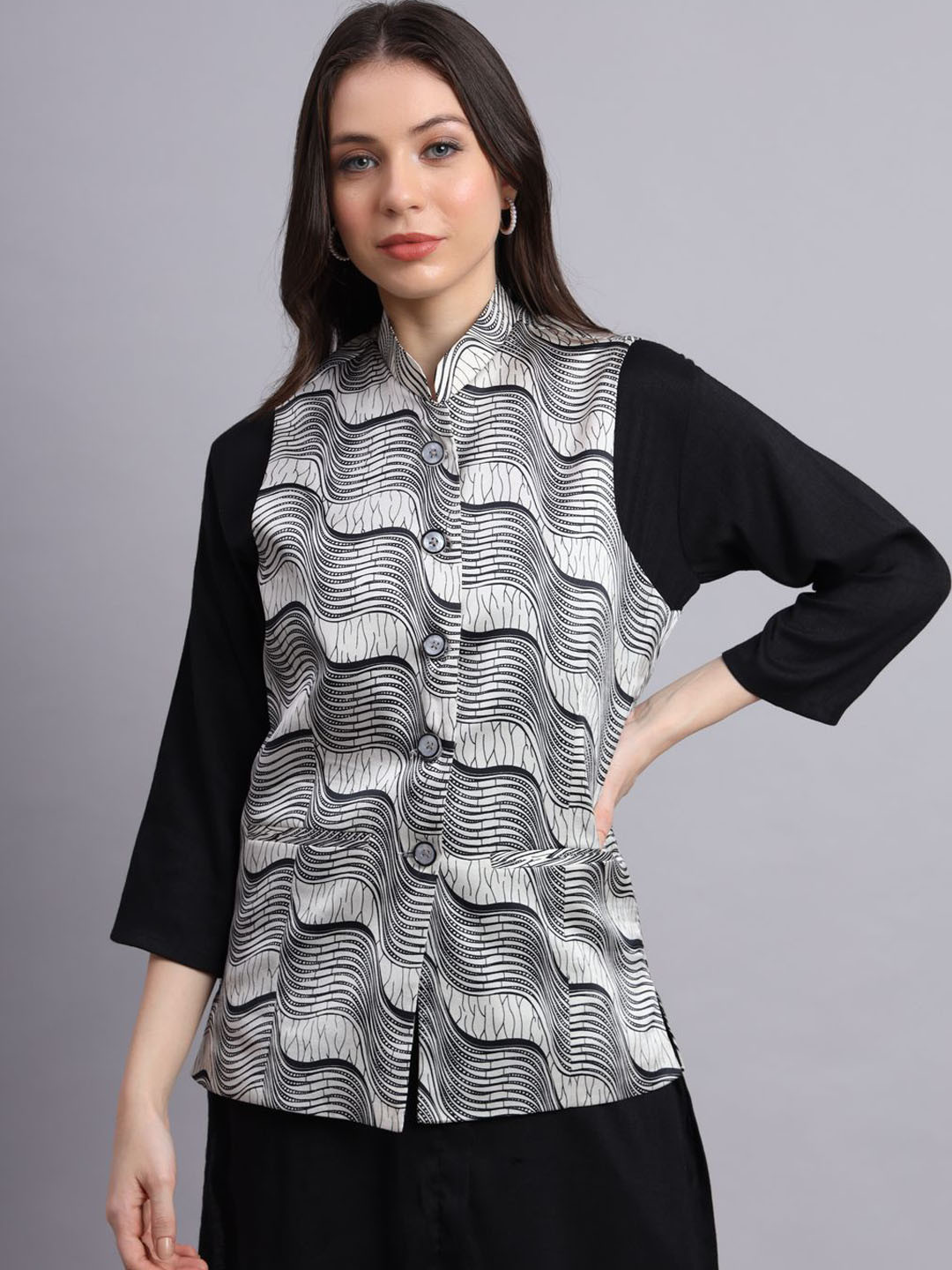 KALINI Wave Pattern Printed Woven Nehru Jacket