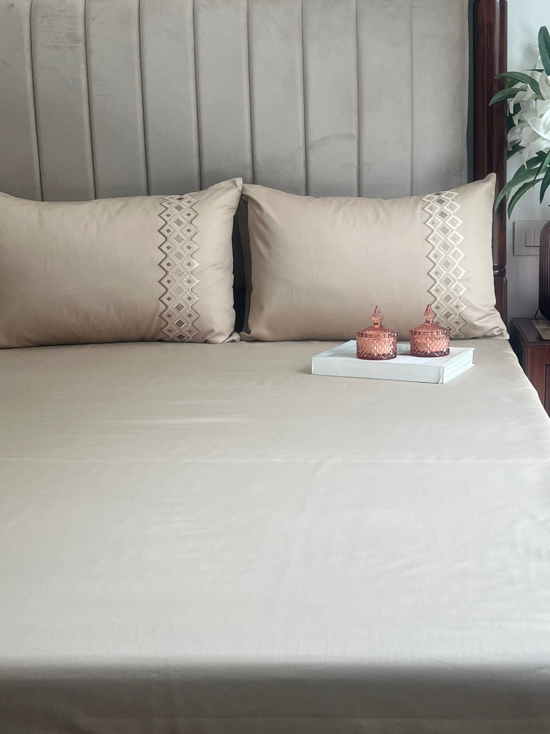 Sadyaska Syona Champagne Cotton 1000 TC King Superfine Bedsheet with 2 Pillow Covers-108 x 108 inches