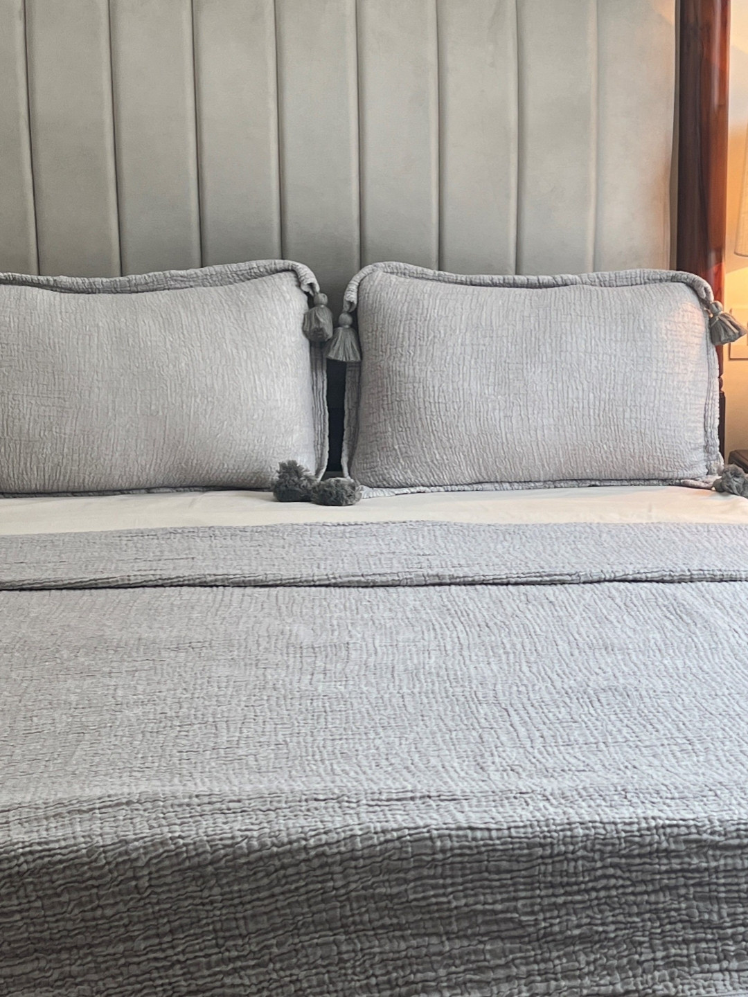 Sadyaska Grey Textured 180-249 TC Double King Bed Cover With 2 Pillow Covers