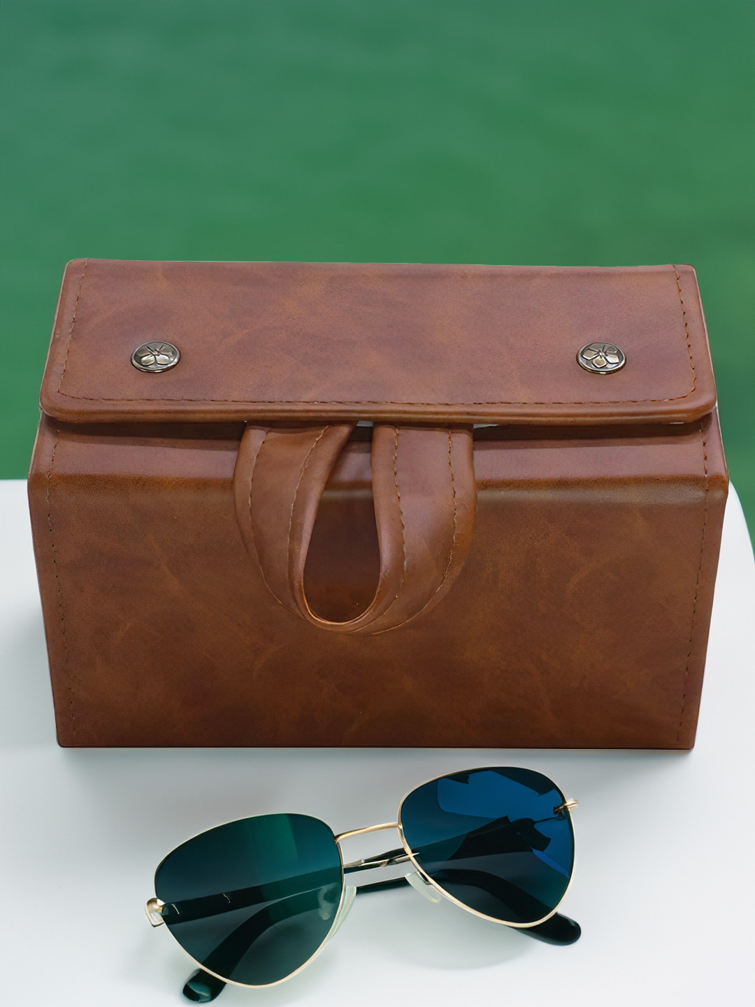 Aura Brown Water Resistant Separator Organiser