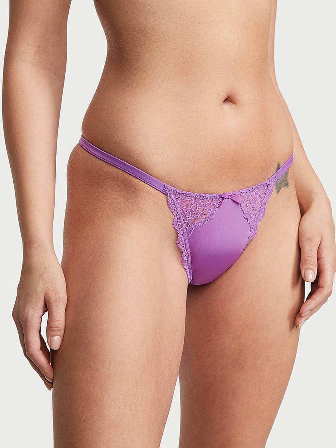 Victoria's Secret Dream Angels Lace-Trim V-String Panty