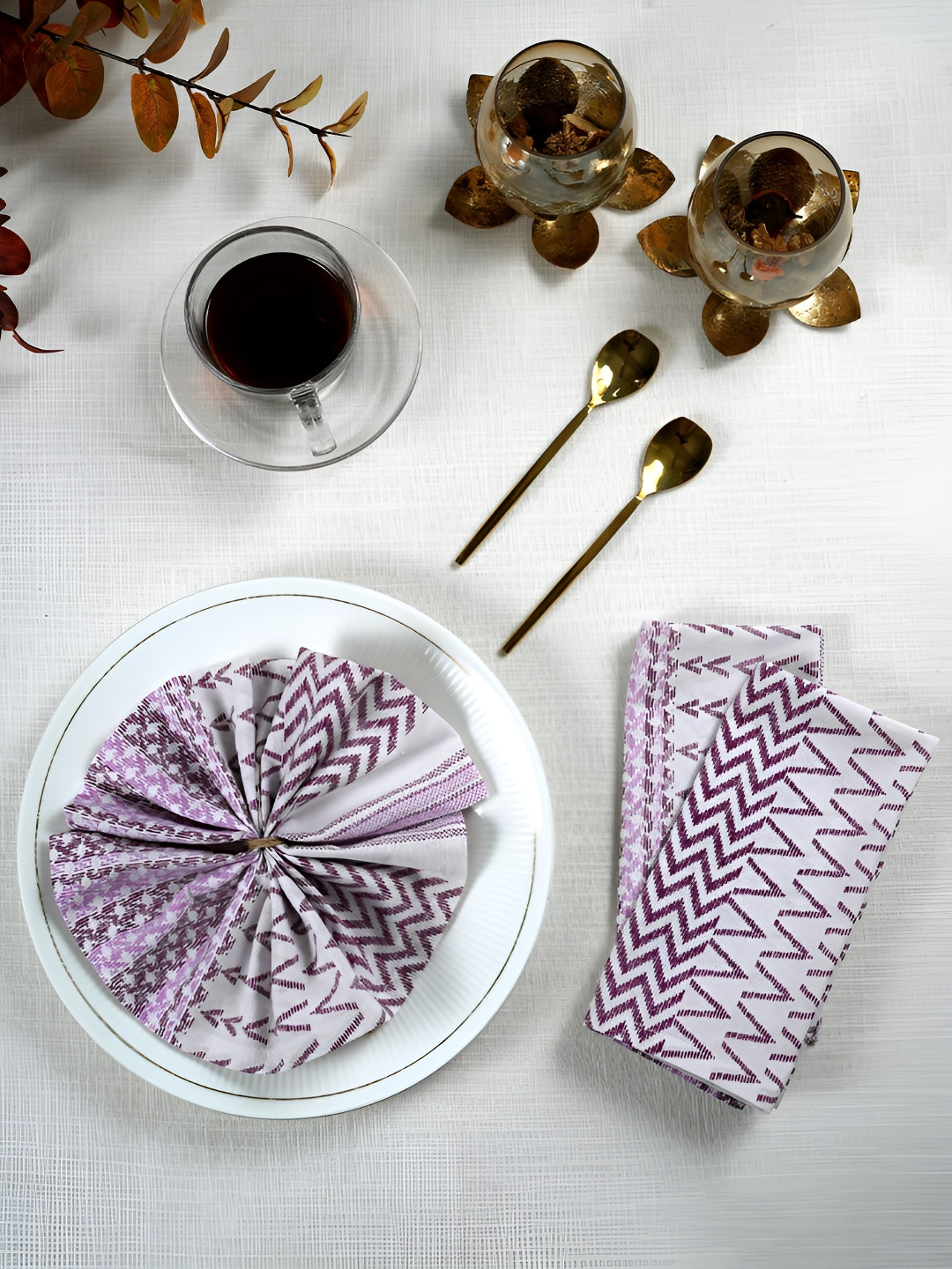 Ratan Cart Purple & White 6 Pieces Geometric Printed Cotton Table Napkins