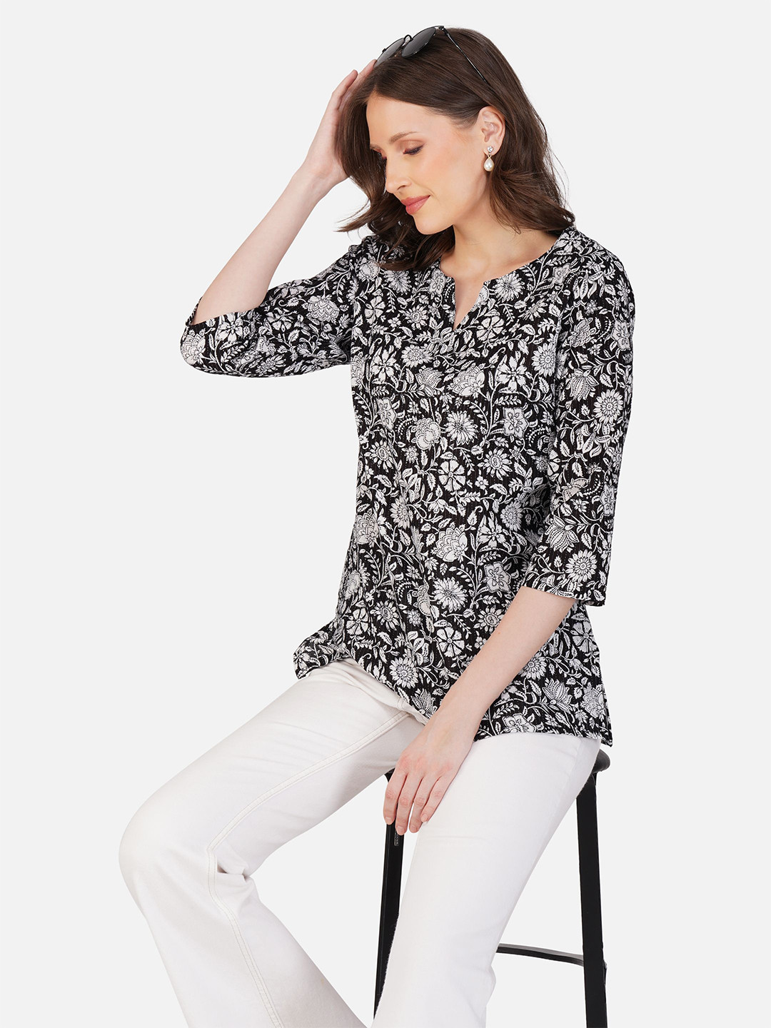 INDIAN KNOTS Botanical Printed Pure Cotton Kurti