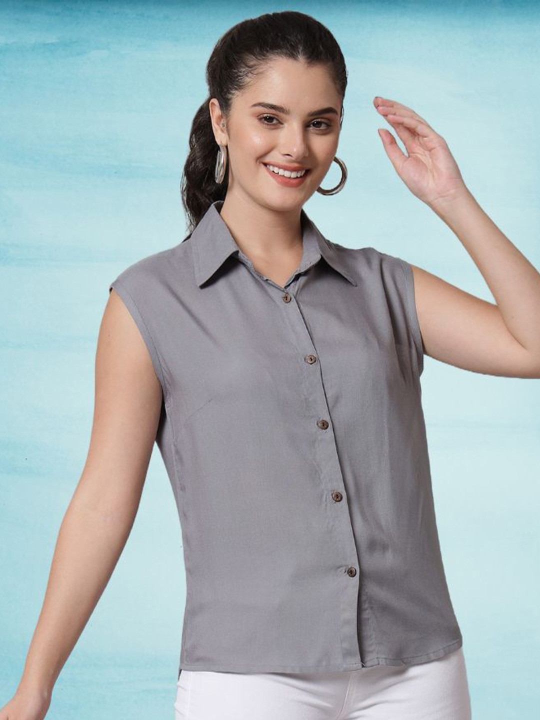 Funday Fashion Women Solid Spread Collar Sleeveless Casual Shirt