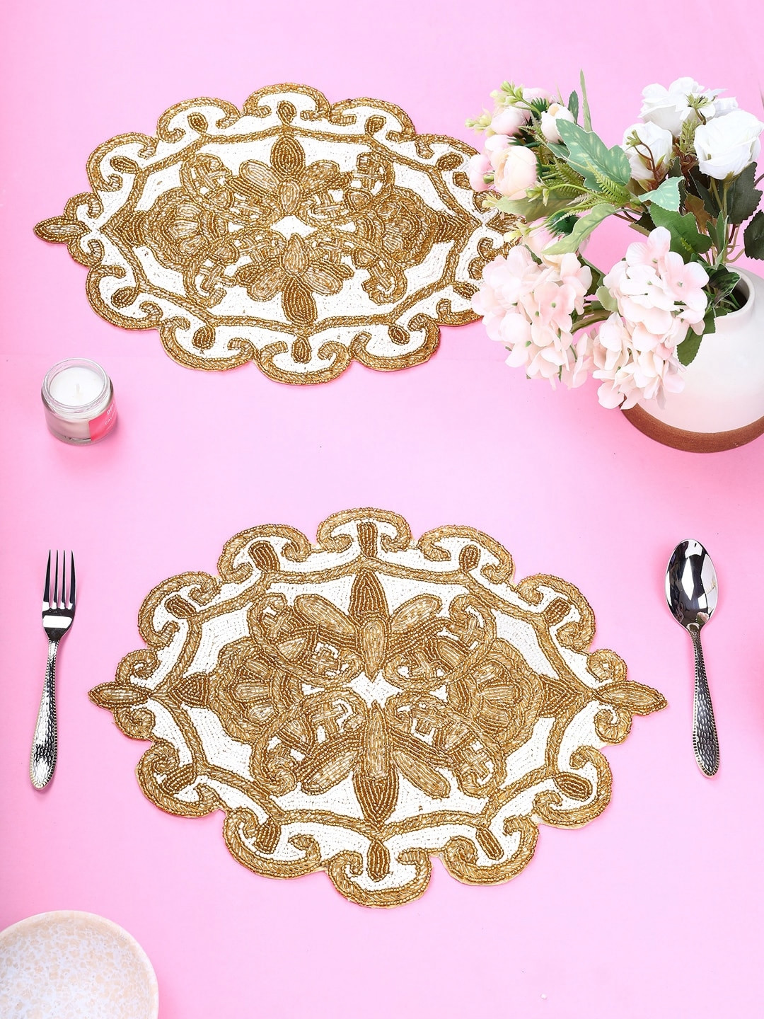 YWULY 2- Pcs White & Brown Floral Beaded Table Placemats