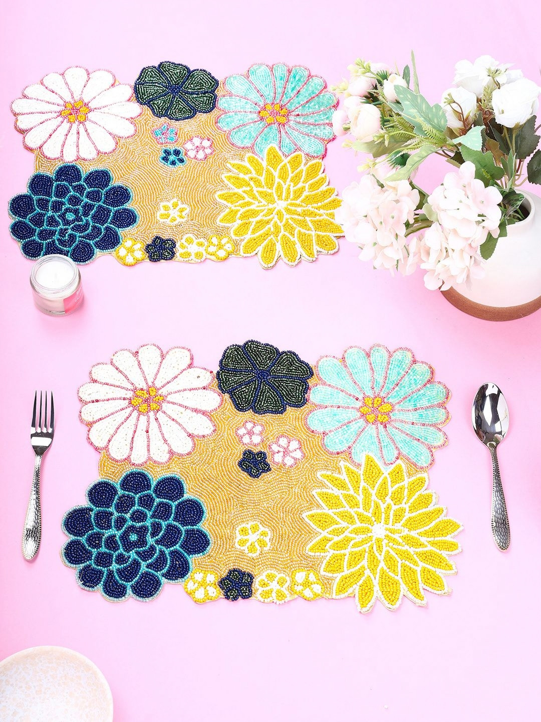 YWULY Cream & White 2 Pieces Rectangle Floral Beaded Table Placemats