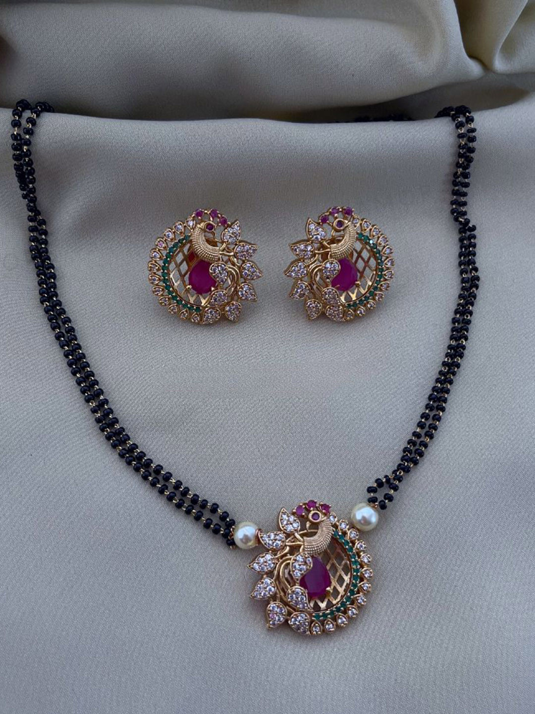 ROFARWORD Gold-Plated Artificial Beads Mangalsutra