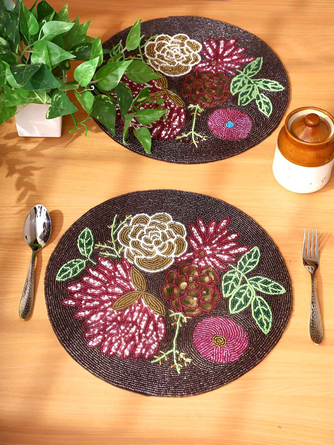 PURINA'S 2 Pcs Green & Pink Embellished Dining Table Beaded Placemats