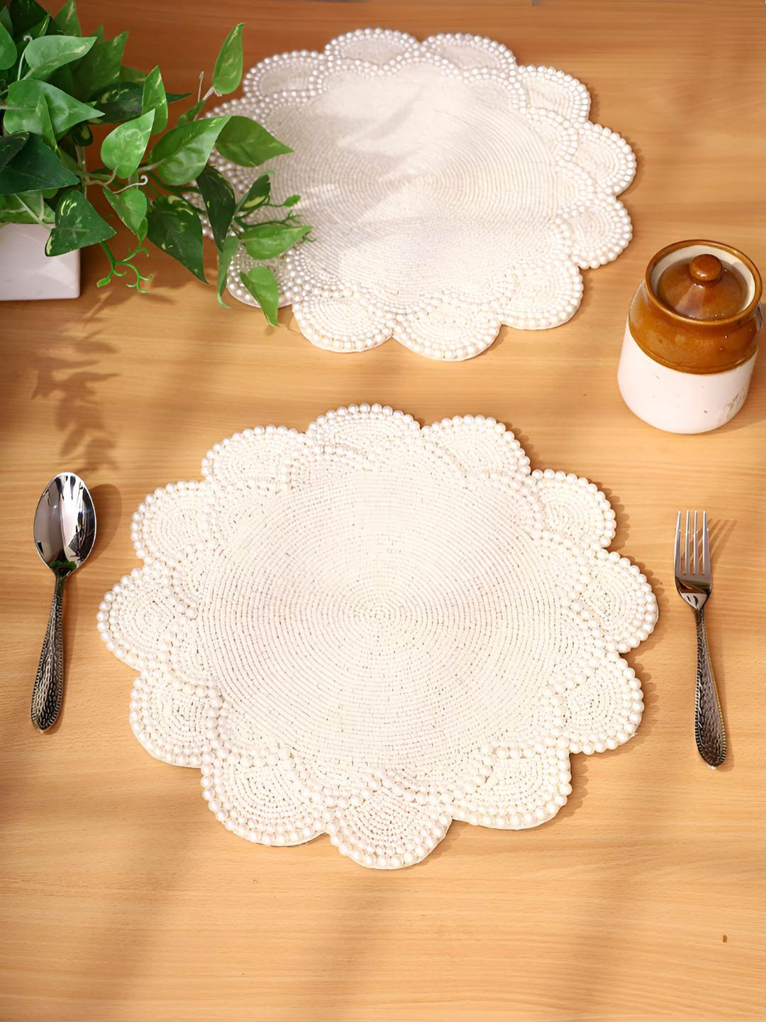 PURINA'S Cream 2 Pieces Beaded Table Placemats