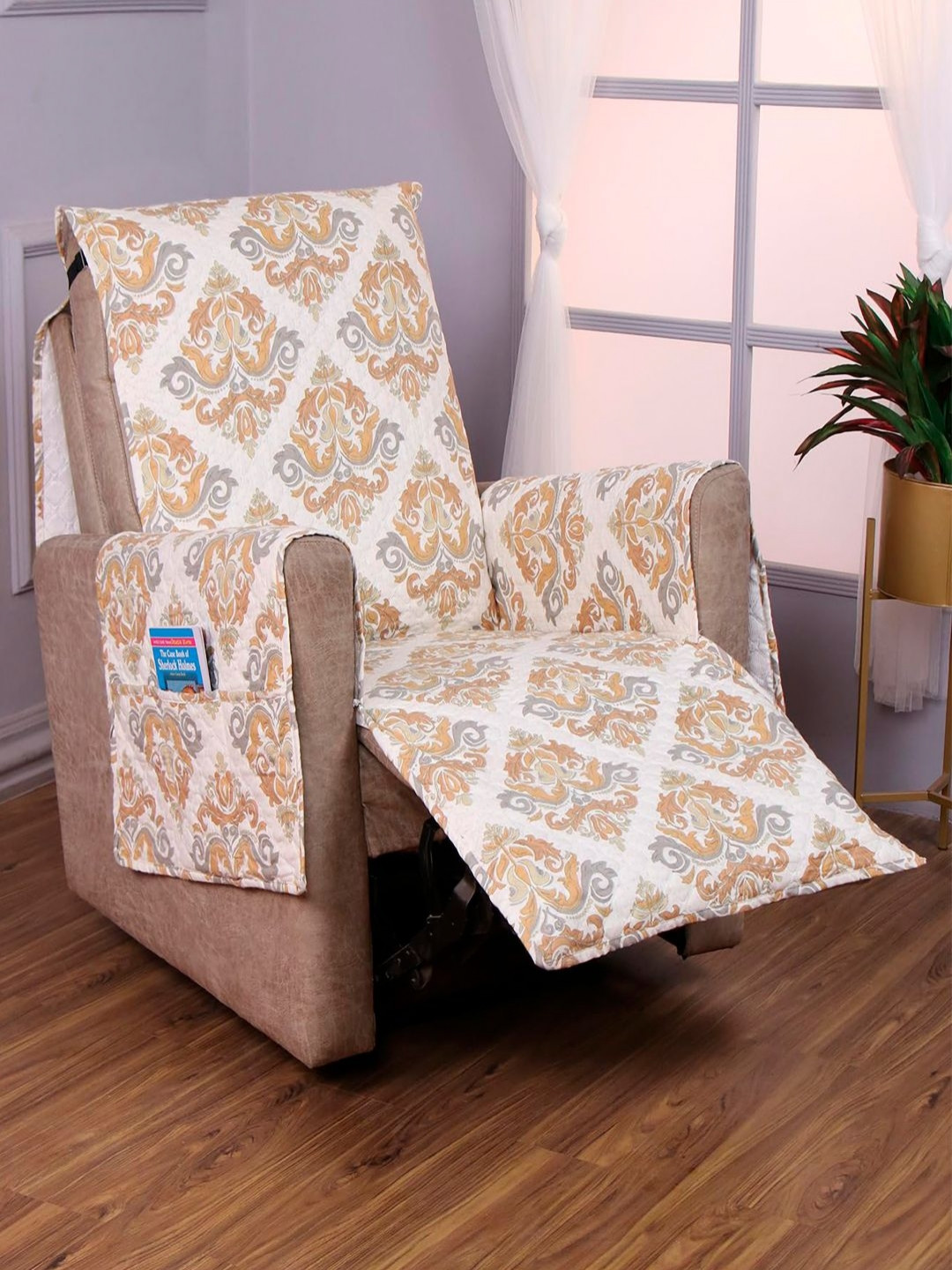 HOKIPO Beige & White Printed Recliner Sofa Cover