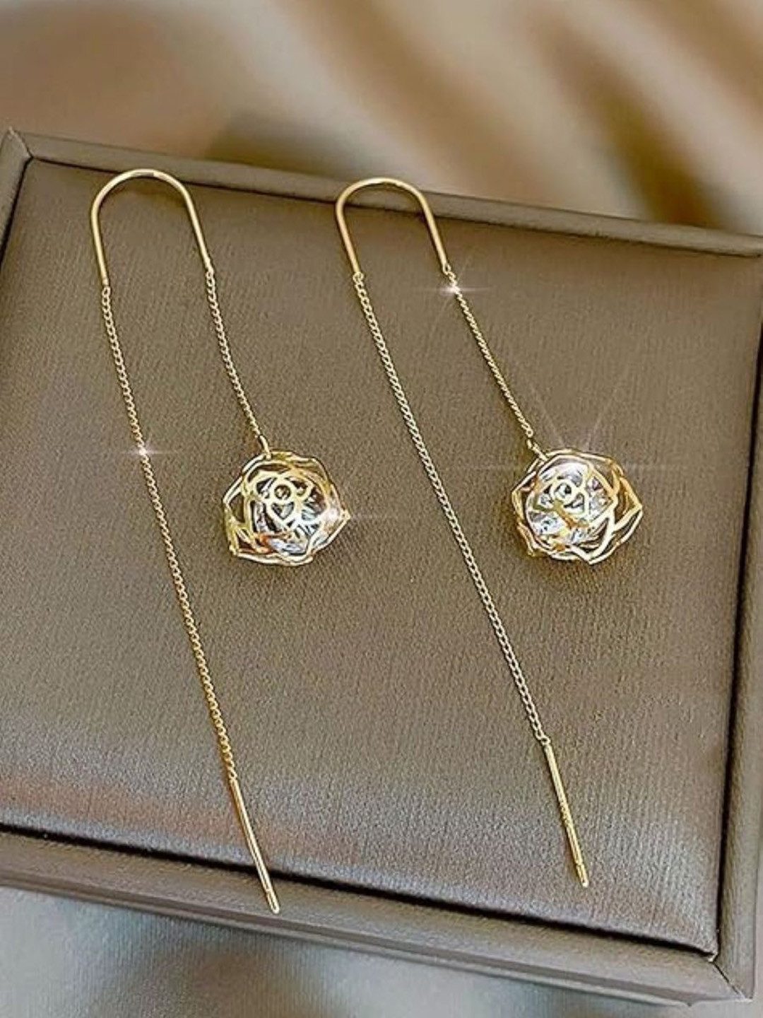 EL REGALO Contemporary Drops Earrings