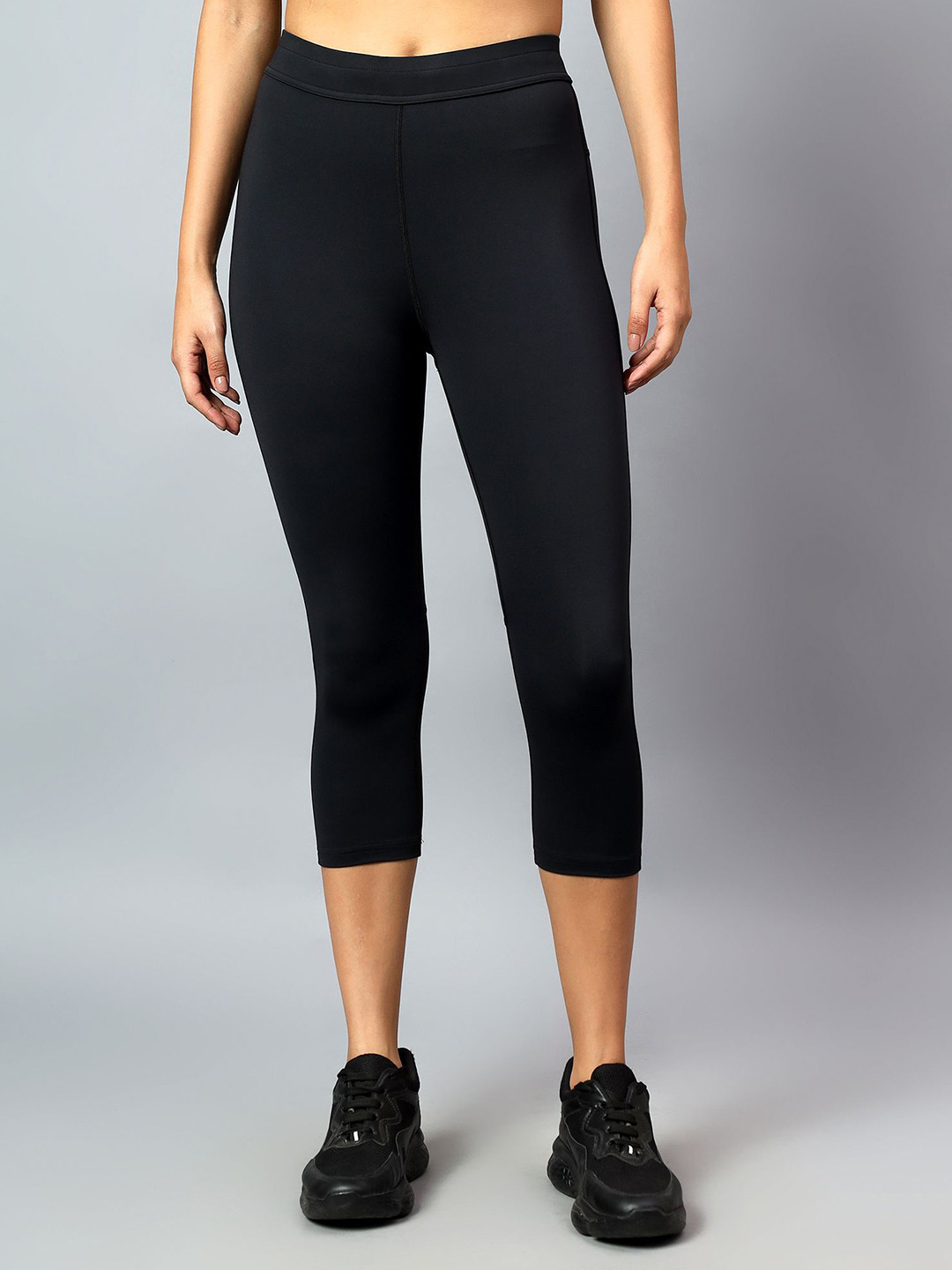 Fitkin Women Black Mesh Back Cutout Capri