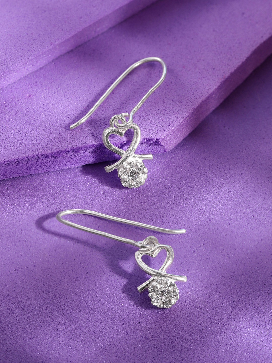 Unniyarcha 92.5 Silver Heart Shaped Silver Drop Earrings