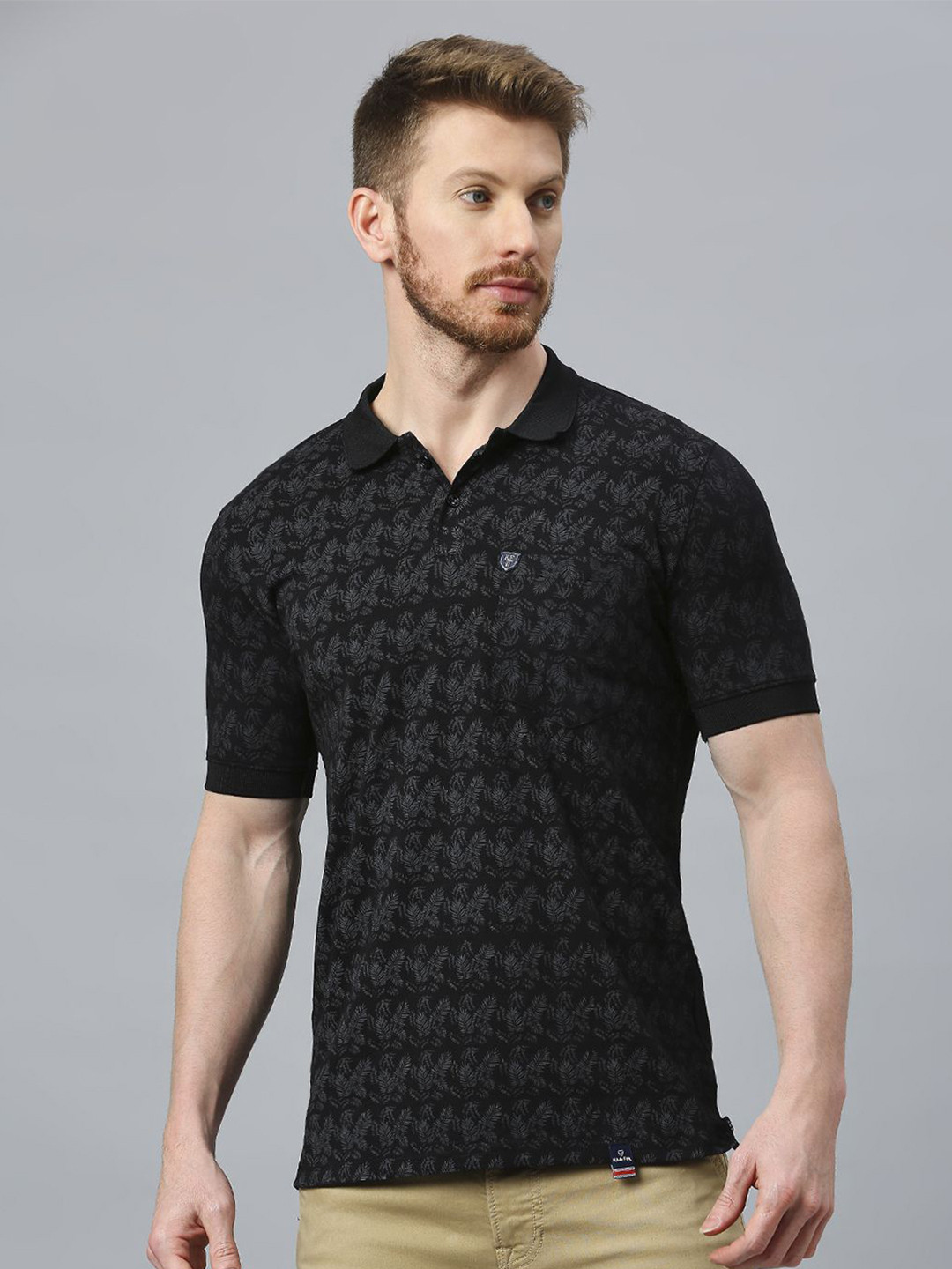 Klub Fox Men Printed Polo Collar Pockets T-shirt