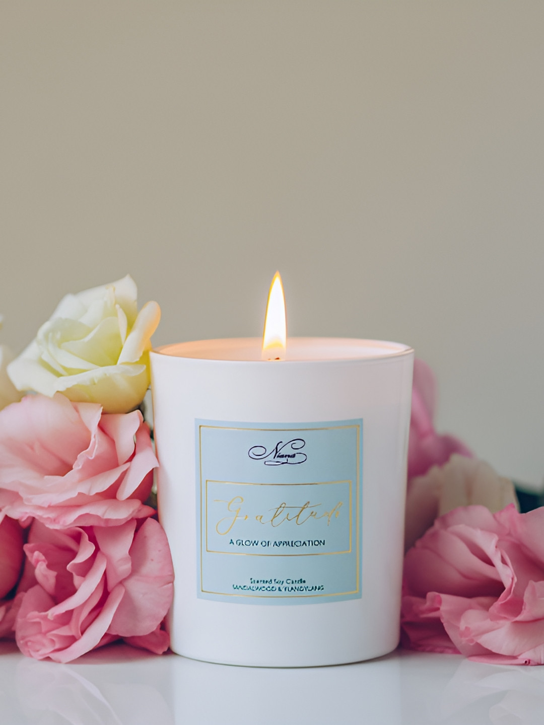 NIANA Gratitude Scented 1 Wick Sandalwood & Ylangylang Solid Geometric Regular Jar Candles