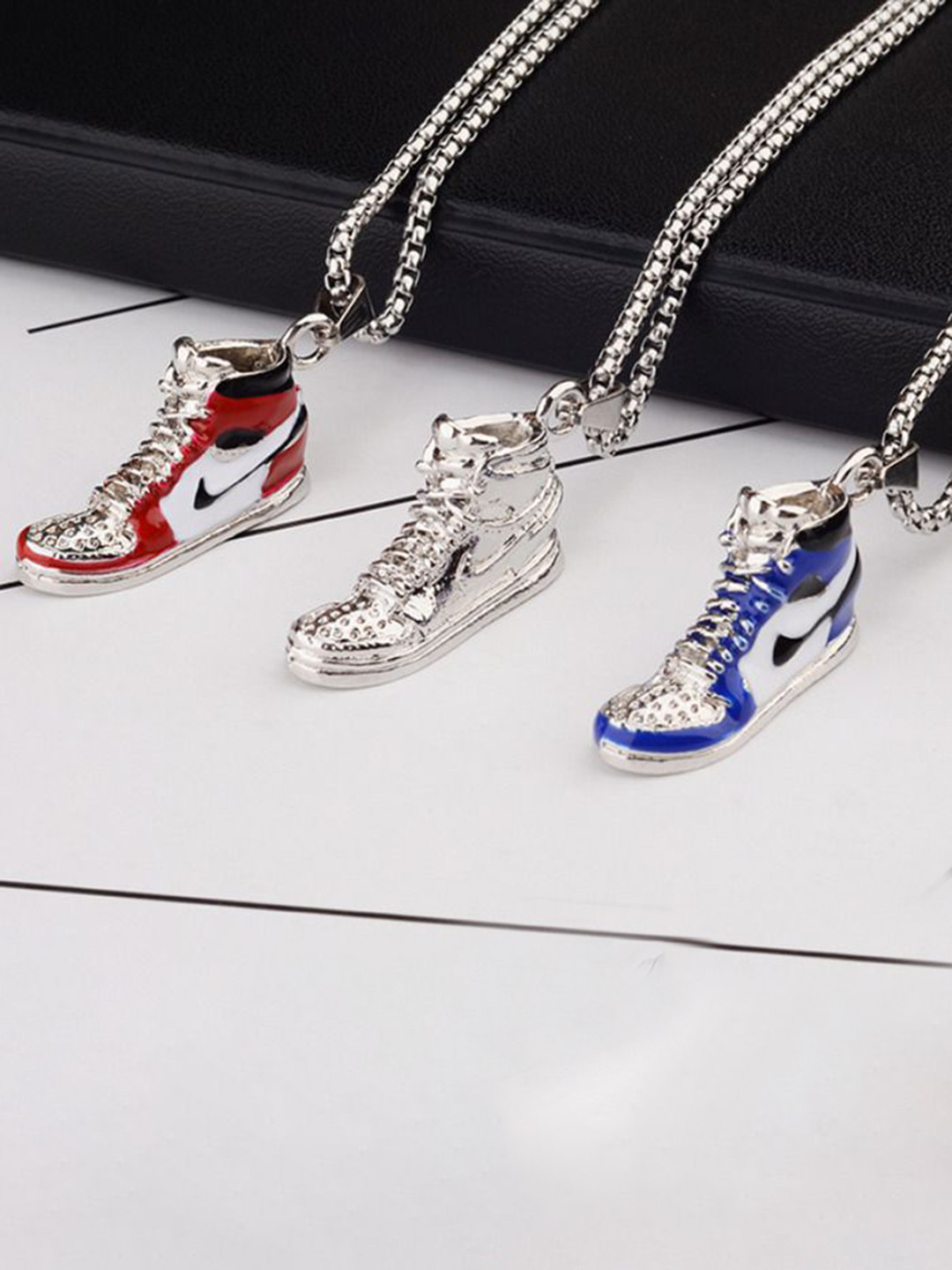 FRESH ICE Quirky Pendants with Chains