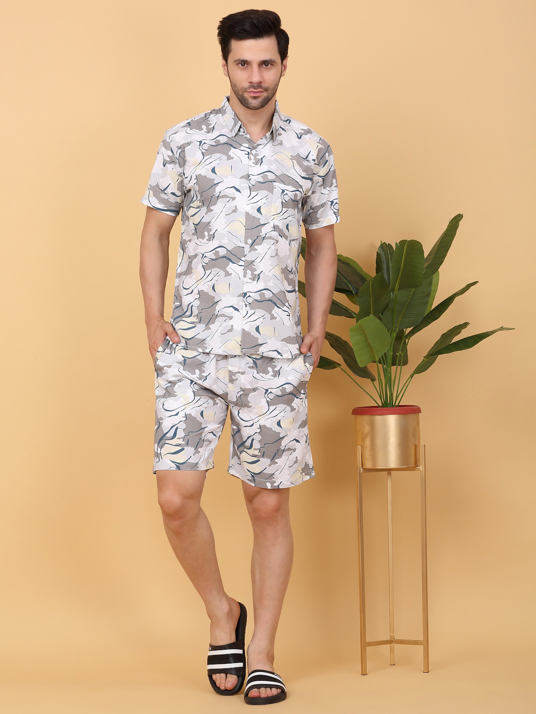 Sweet Dreams White Abstract Printed Short Sleeves Casual Shirt With Shorts