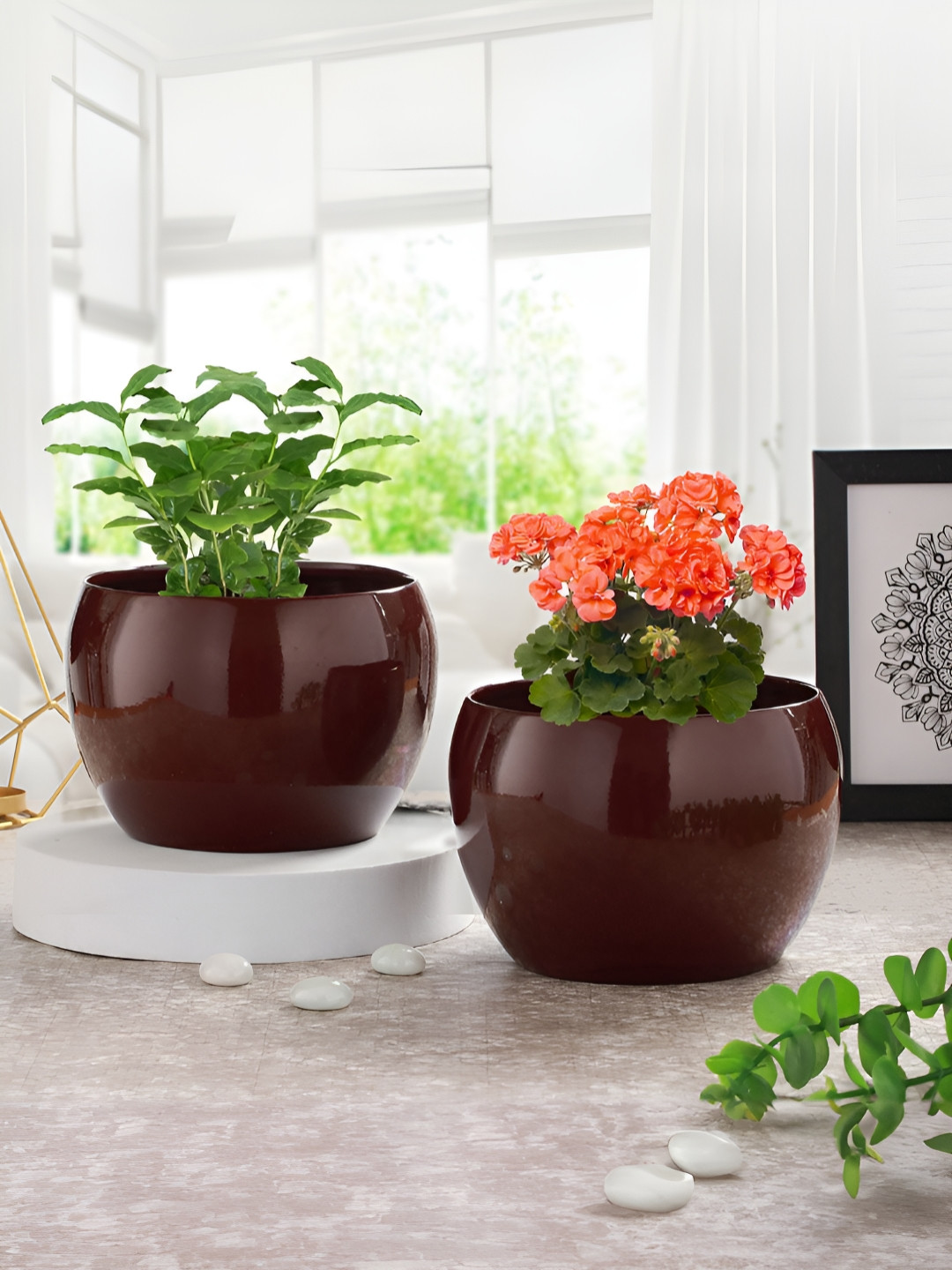 Homspurts Brown 2 Pieces Matte Metal Pot Planters