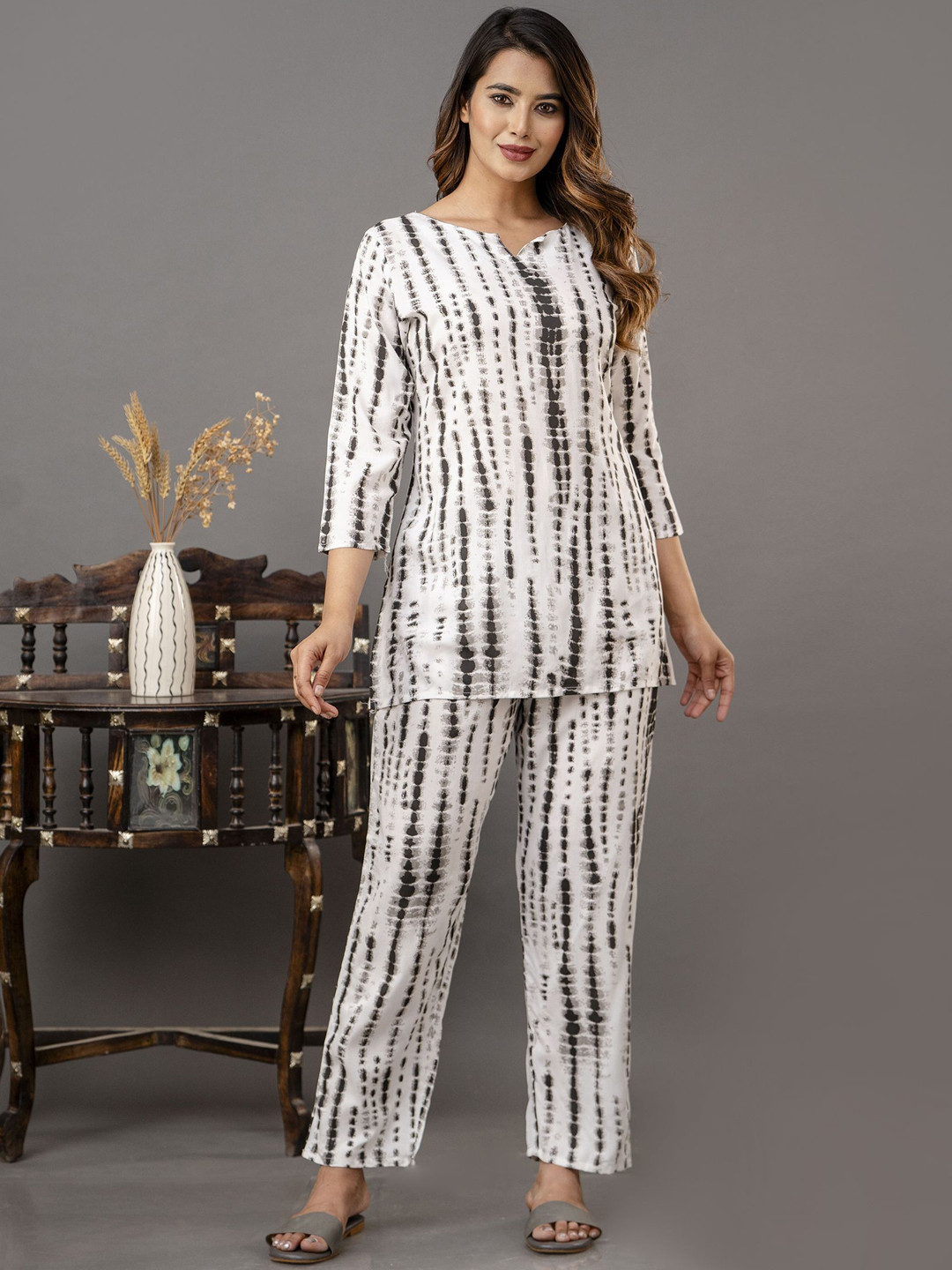 Shedika Tie & Dye Printed Tunic With Trousers