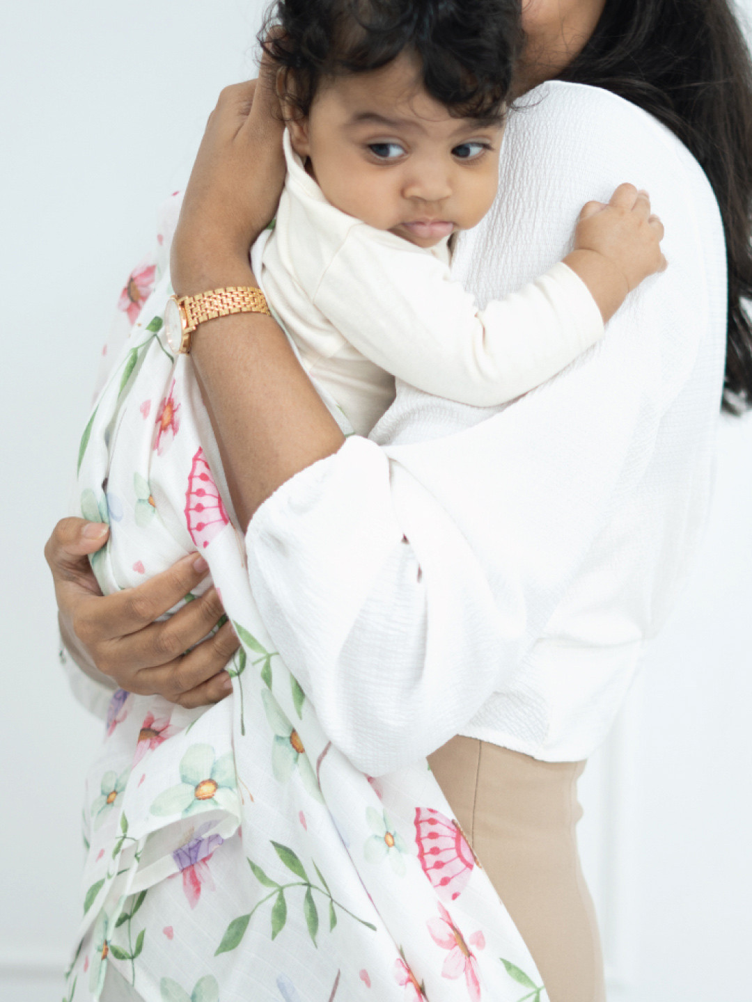 A Toddler Thing White & Pink Printed Cotton 110 GSM Bath Towel