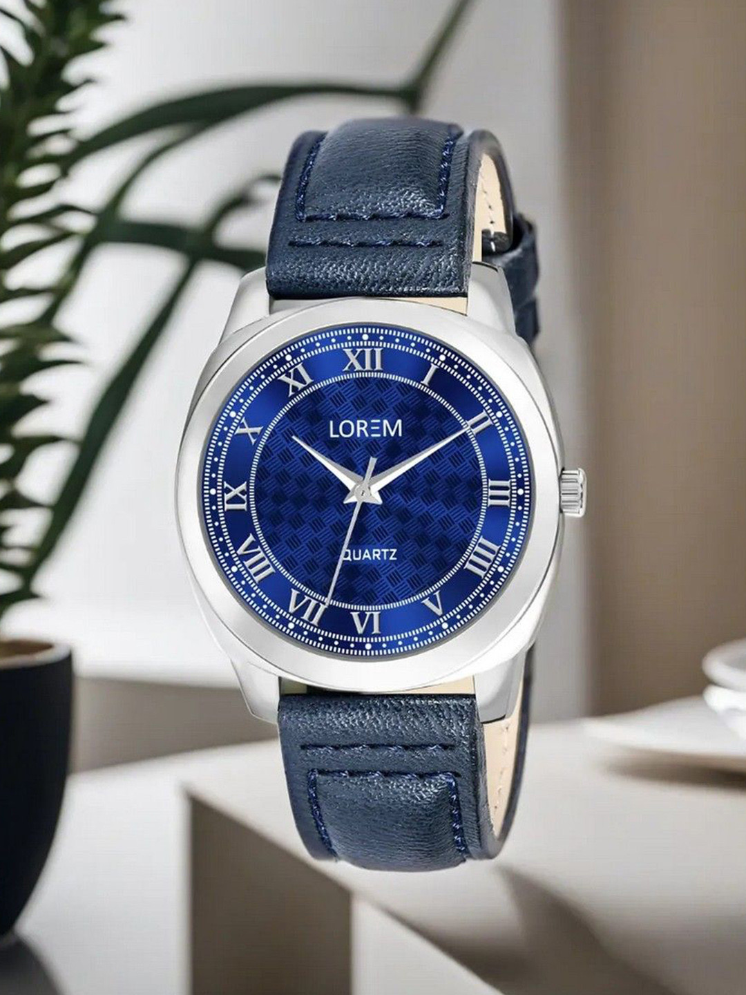 LOREM Women Dial & Leather Bracelet Style Straps Analogue Watch LR339-B