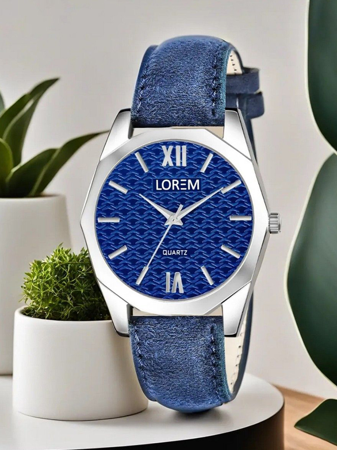 LOREM Women Dial & Leather Straps Analogue Watch LR333-B