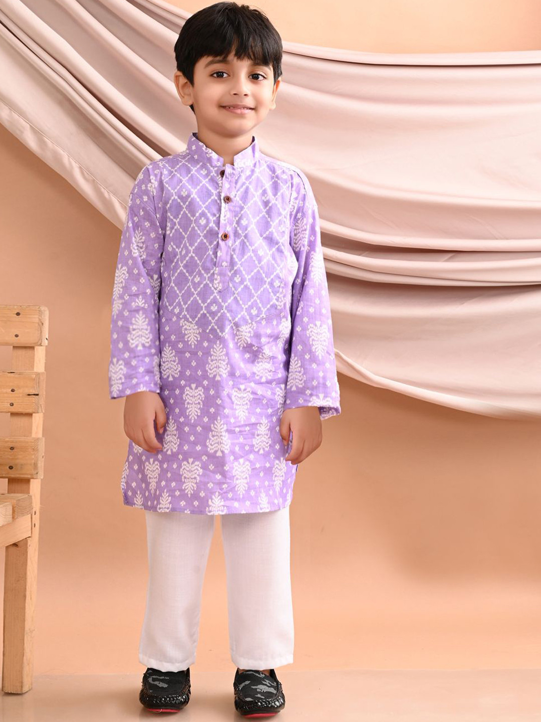 Sangria Boys Purple Printed Mandarin Collar Pure Cotton Straight Kurta With Trousers