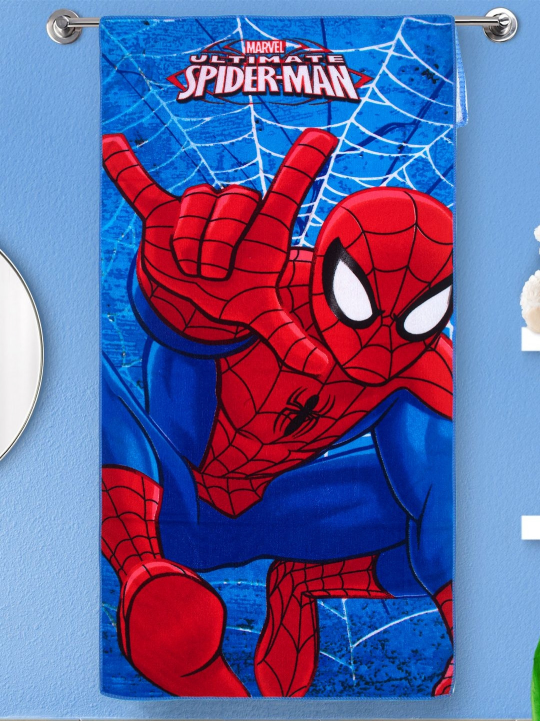 SATEEN BEDDING STORE Blue & Red Printed 120 GSM Pure Cotton Bath Towel