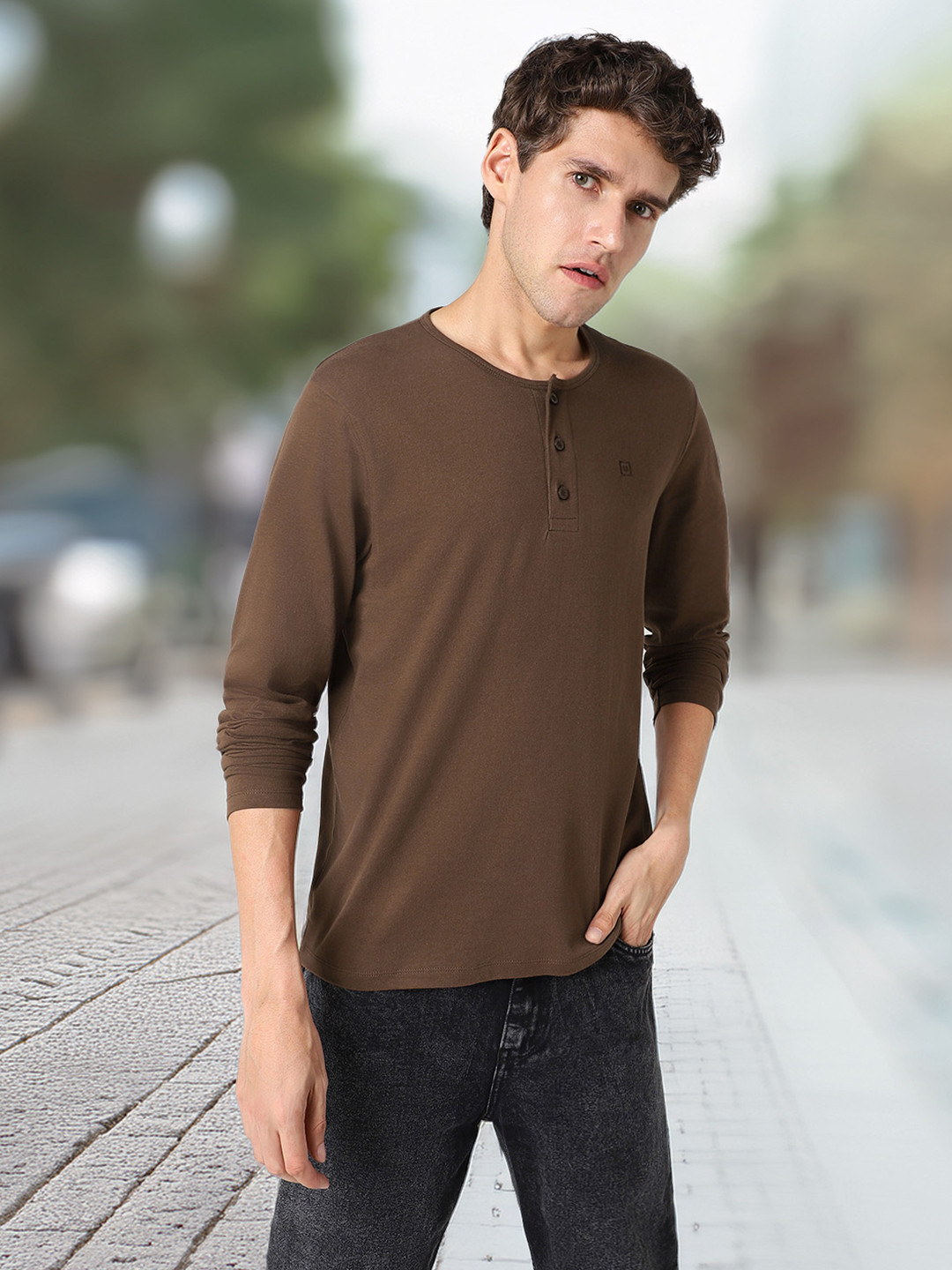 Urbano Fashion Men's Cocoa Brown Solid Henley Neck Slim Fit Full Sleeve Cotton T-Shirt