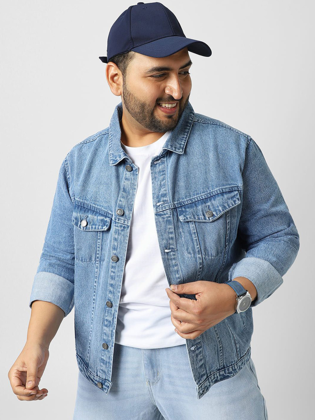 Urbano Plus Men's Light Blue Regular Fit Washed Full Sleeve Denim Jacket