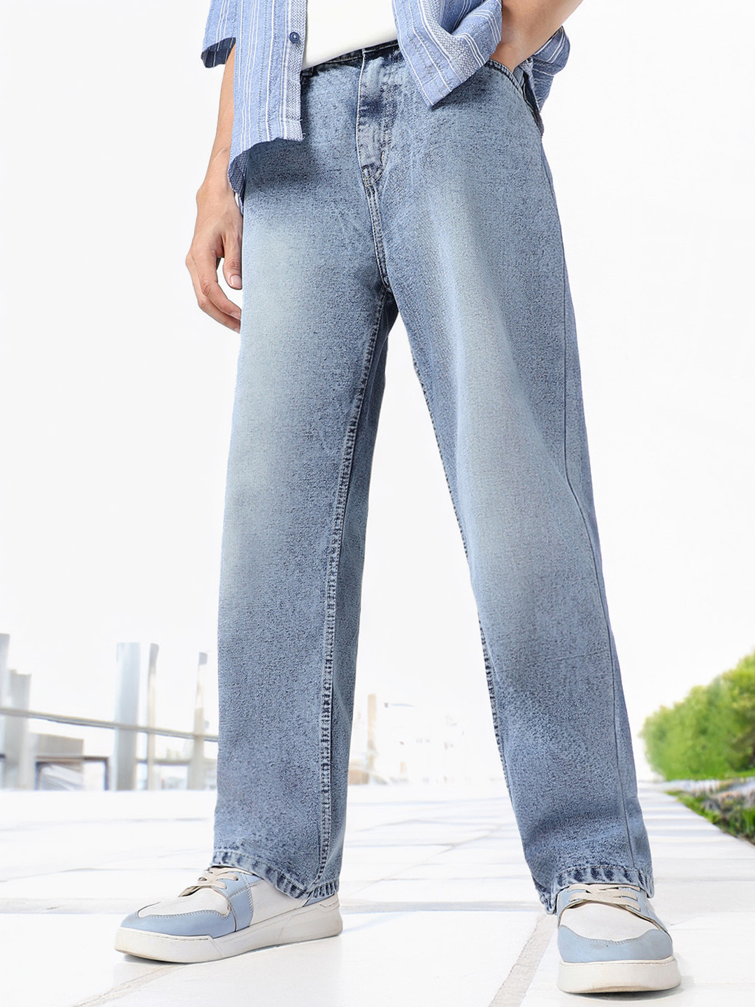 Urbano Fashion Men's Loose Baggy Fit  Non-Stretchable Washed Jeans