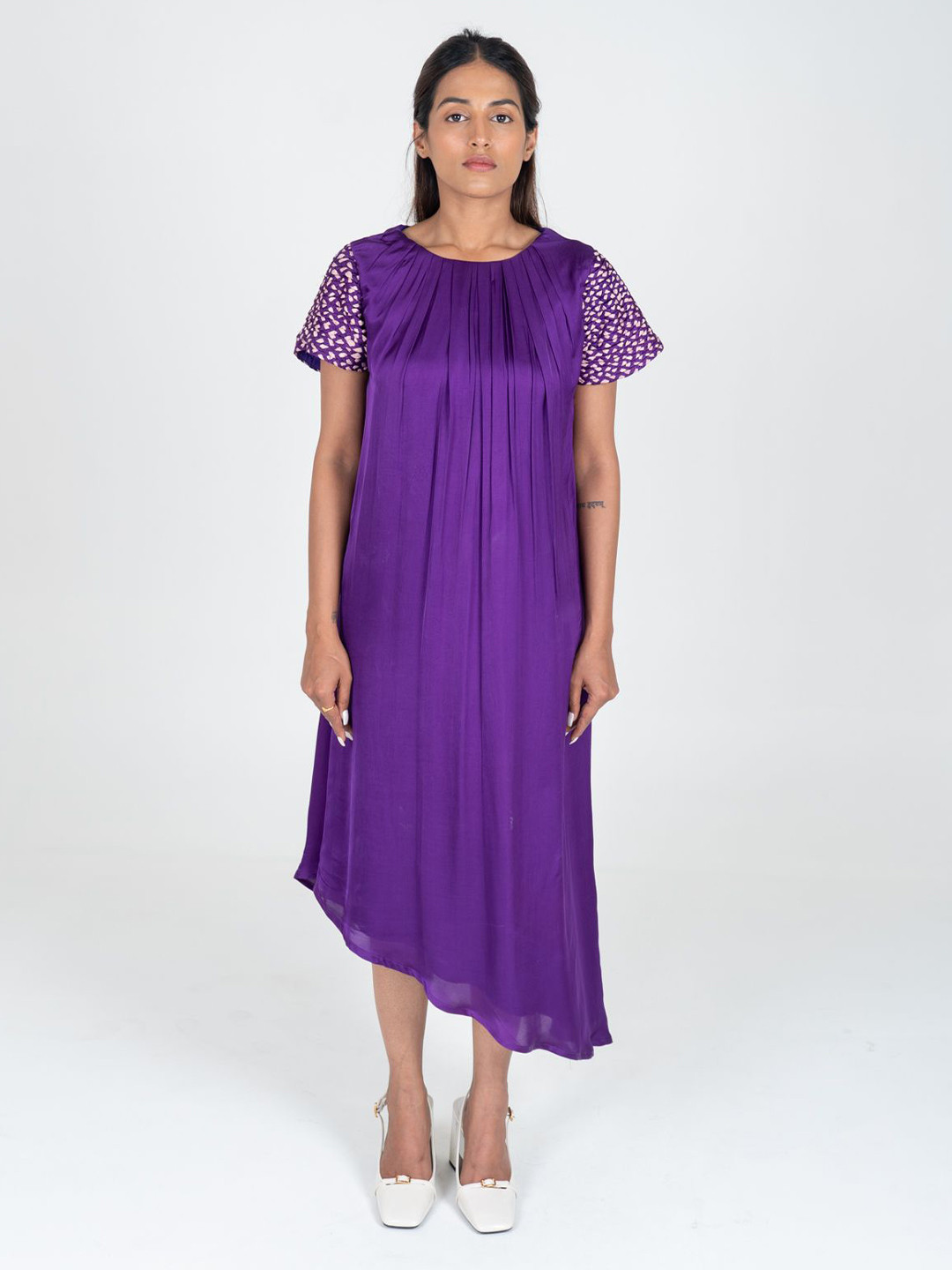 Neora Braided Sleeve Midi Dress