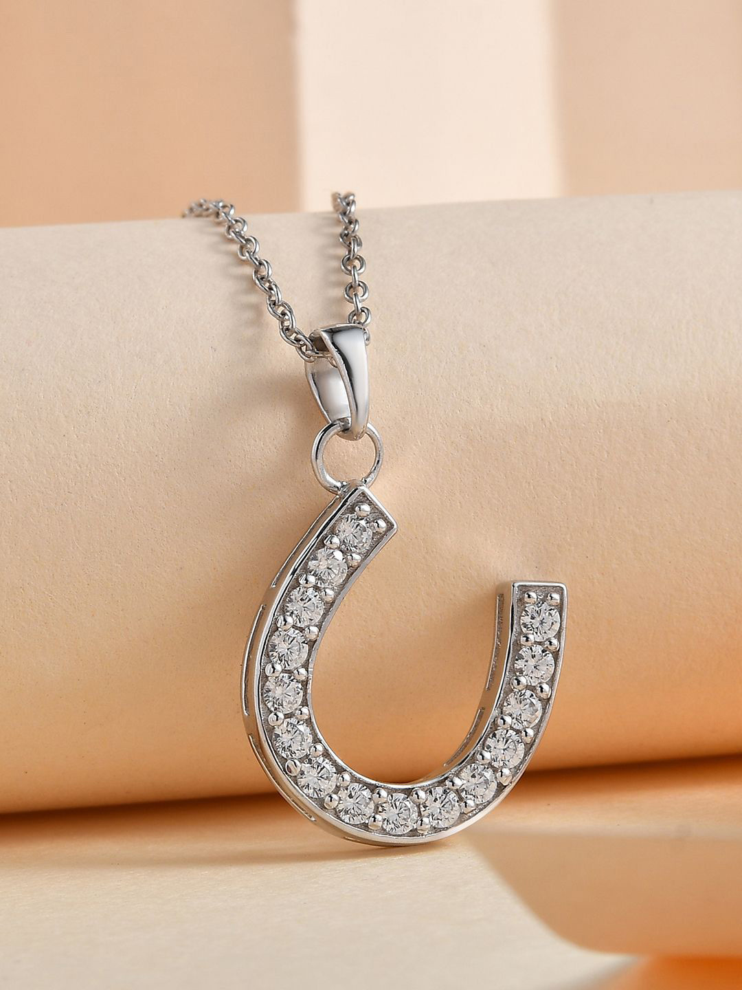 Ornate Jewels 925 Sterling Silver Lucky Horseshoe Pendant With Chain