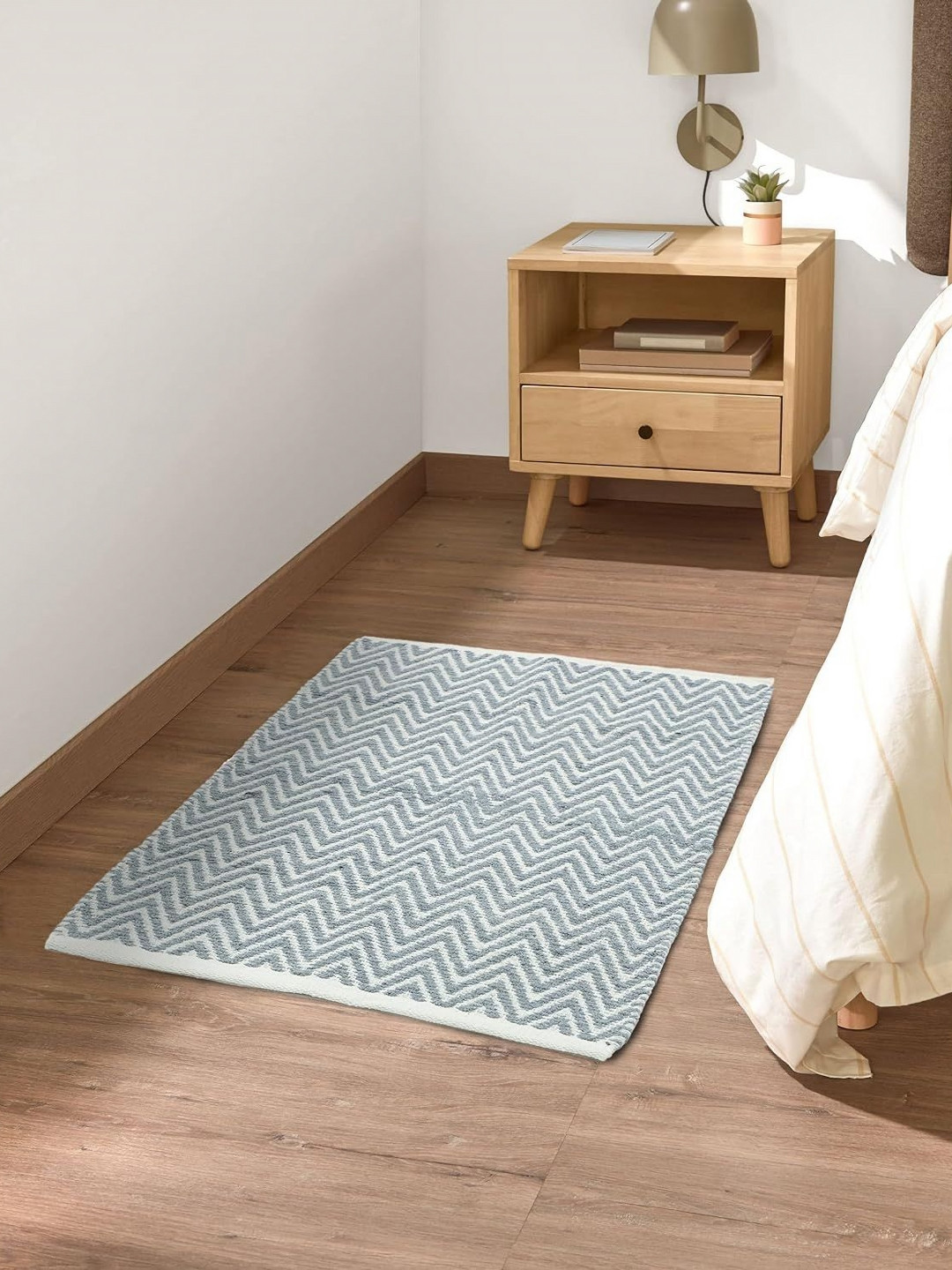 THE HOME TALK Grey & White 1450 GSM Cotton Bath Rugs