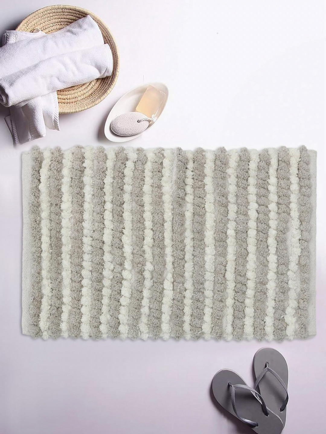 THE HOME TALK Grey & White Striped Anti Skid Bath Rugs