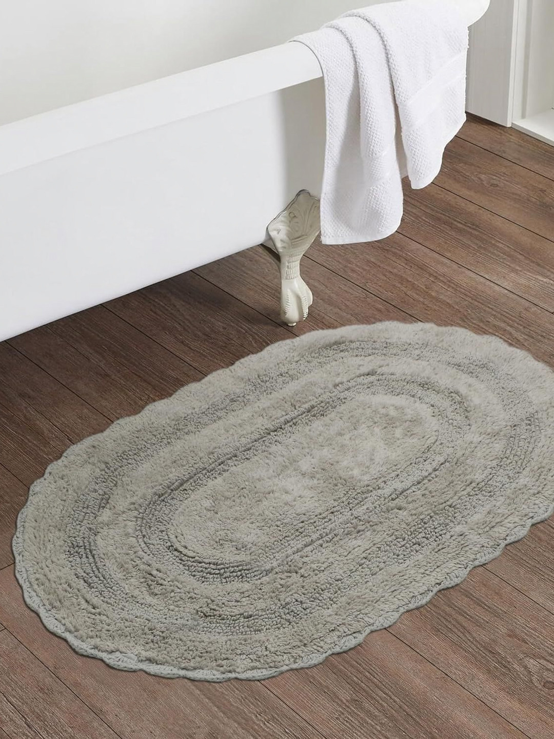 THE HOME TALK Grey Cotton Anti Skid Bath Rugs