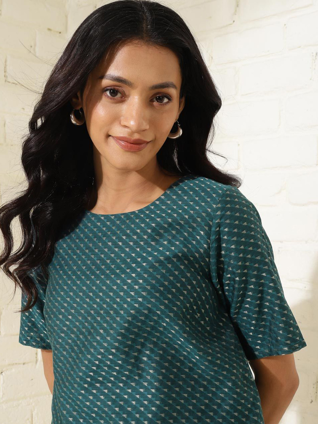 Fabindia Geometric Printed Round Neck Crop Top