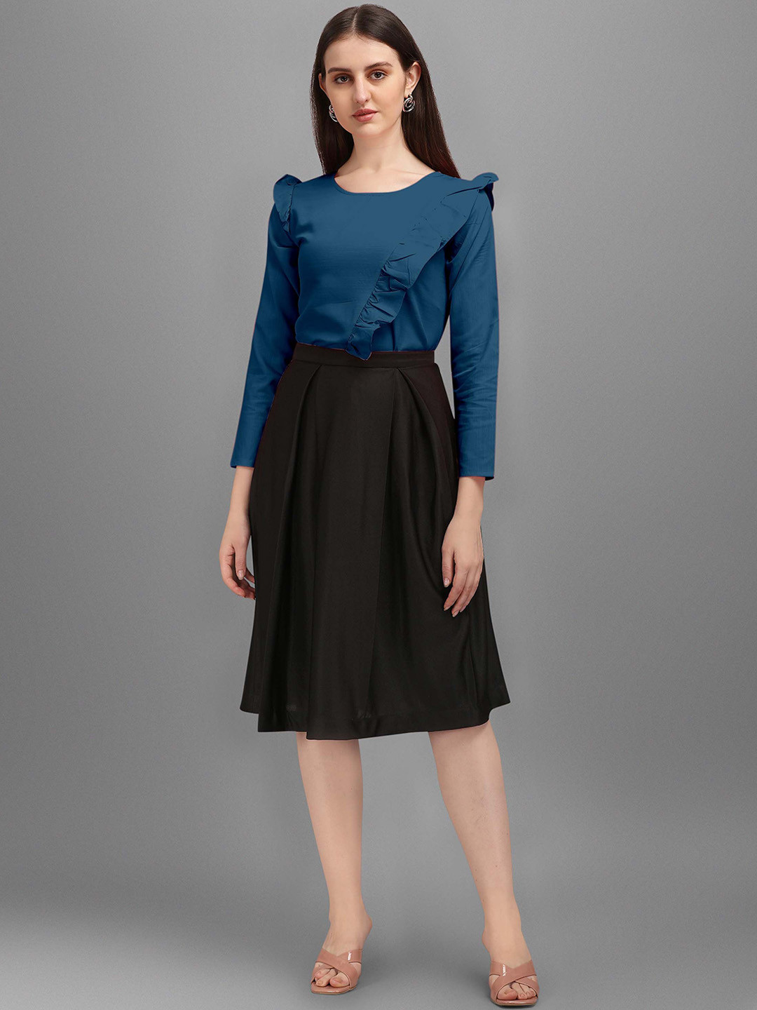 Kinjo Round Neck Ruffled Sleeves Casual Top With Pleated Skirt